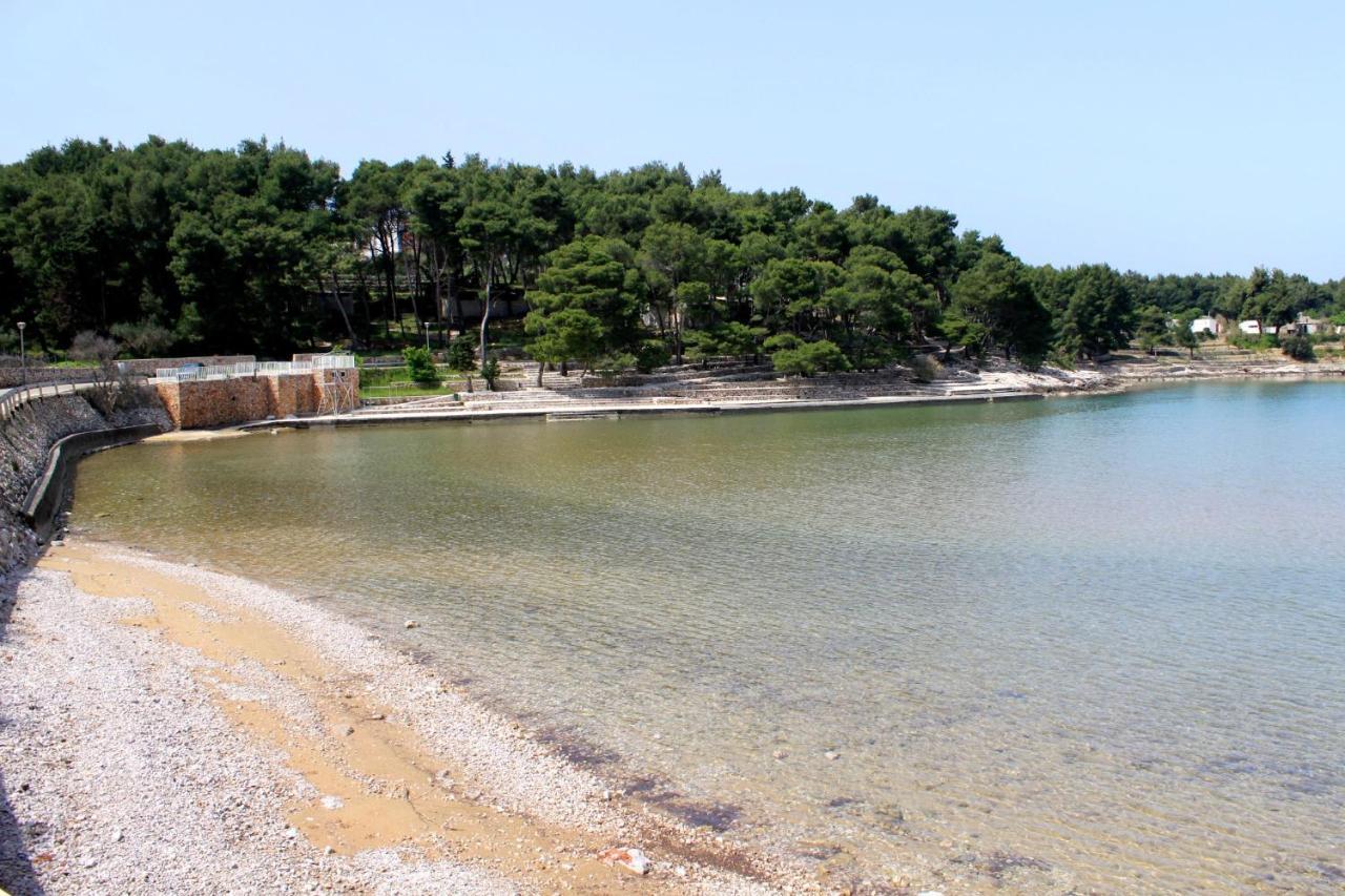 Apartments By The Sea Jelsa, Hvar - 11319 Jelsa  Exteriér fotografie
