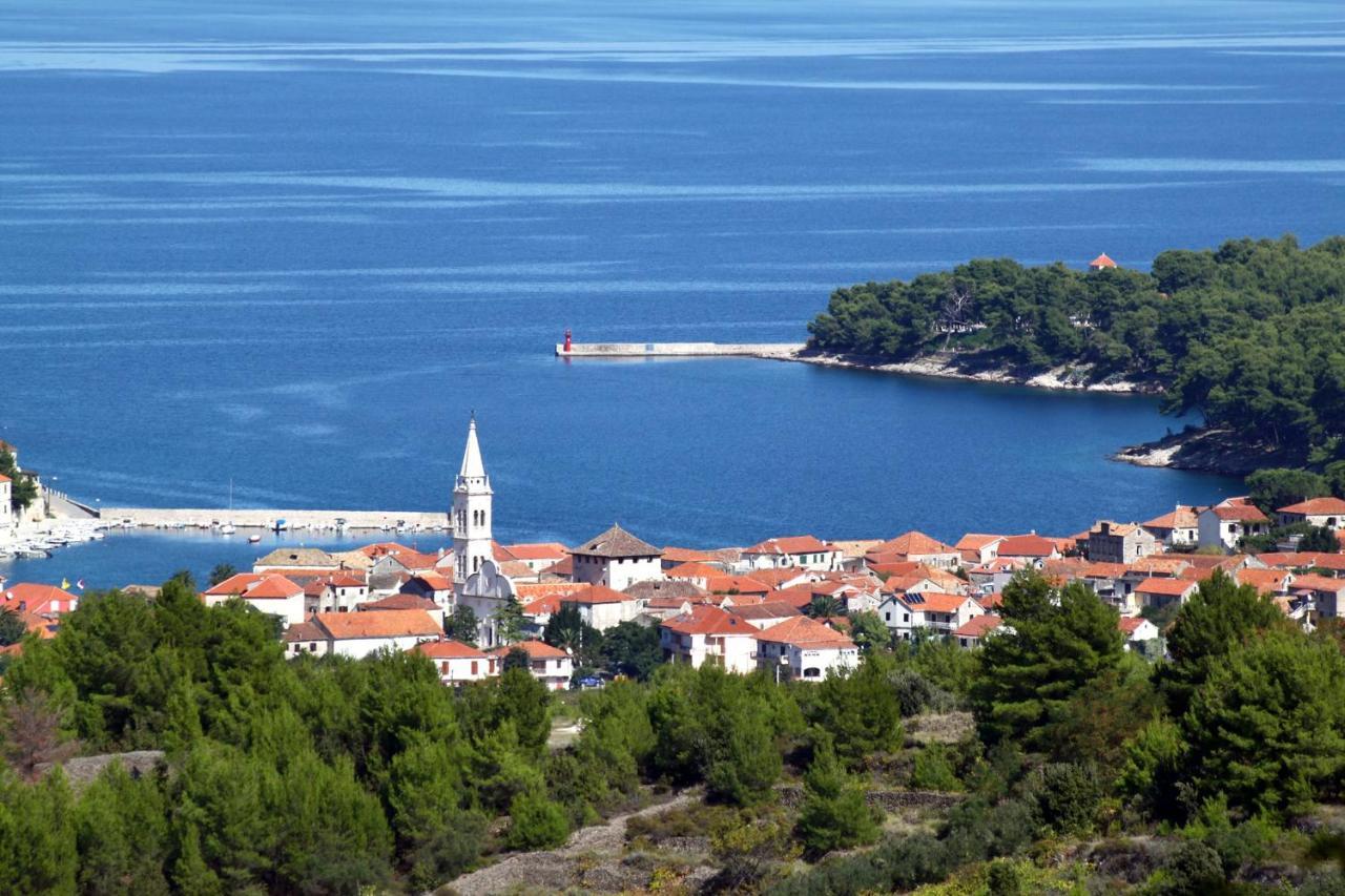 Apartments By The Sea Jelsa, Hvar - 11319 Jelsa  Exteriér fotografie